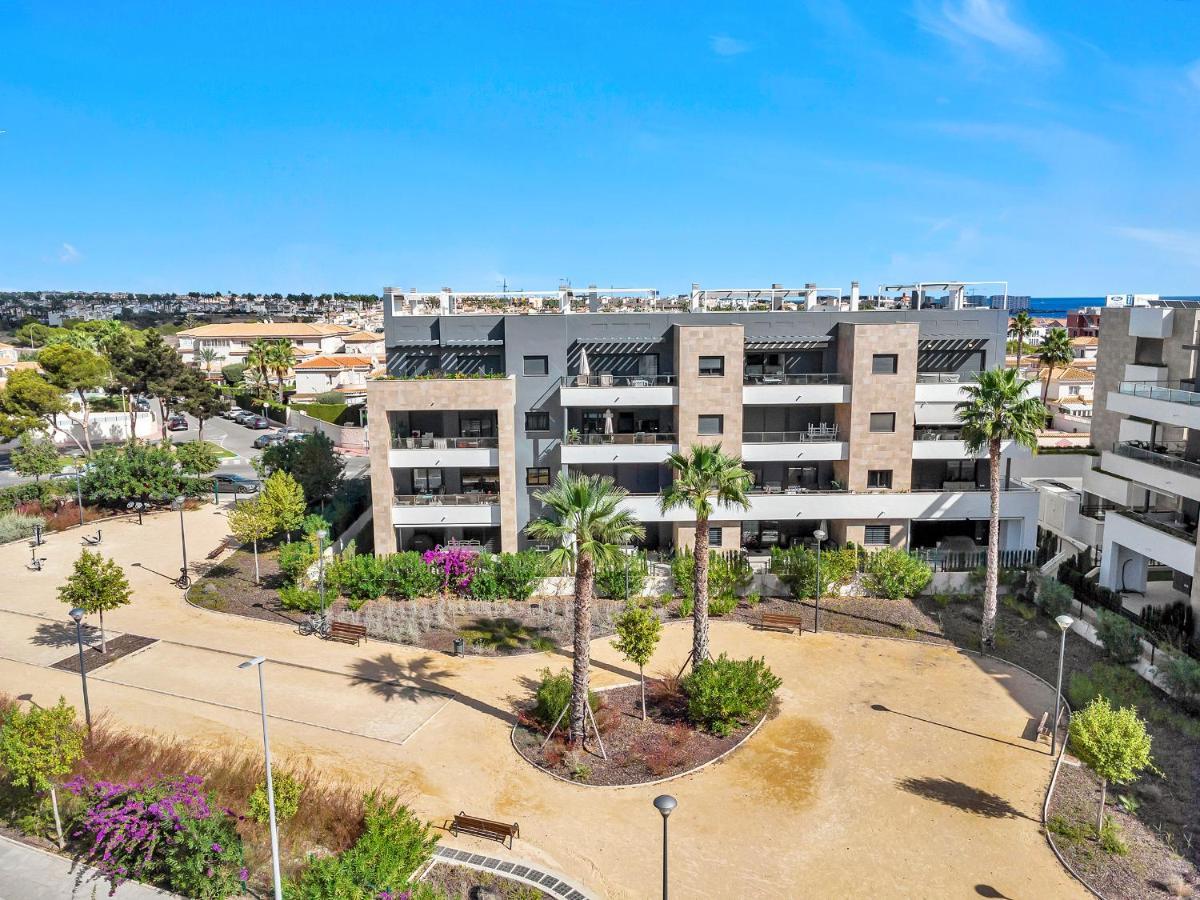 Lovely First Floor Apartment, Heating Pool ! Alicante Ngoại thất bức ảnh
